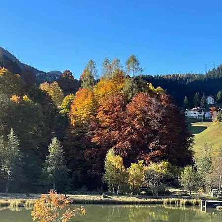 Mit Idyllischer Aussicht Klosters