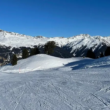 Mit Idyllischer Aussicht *