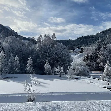 Mit Idyllischer Aussicht Apartman Klosters